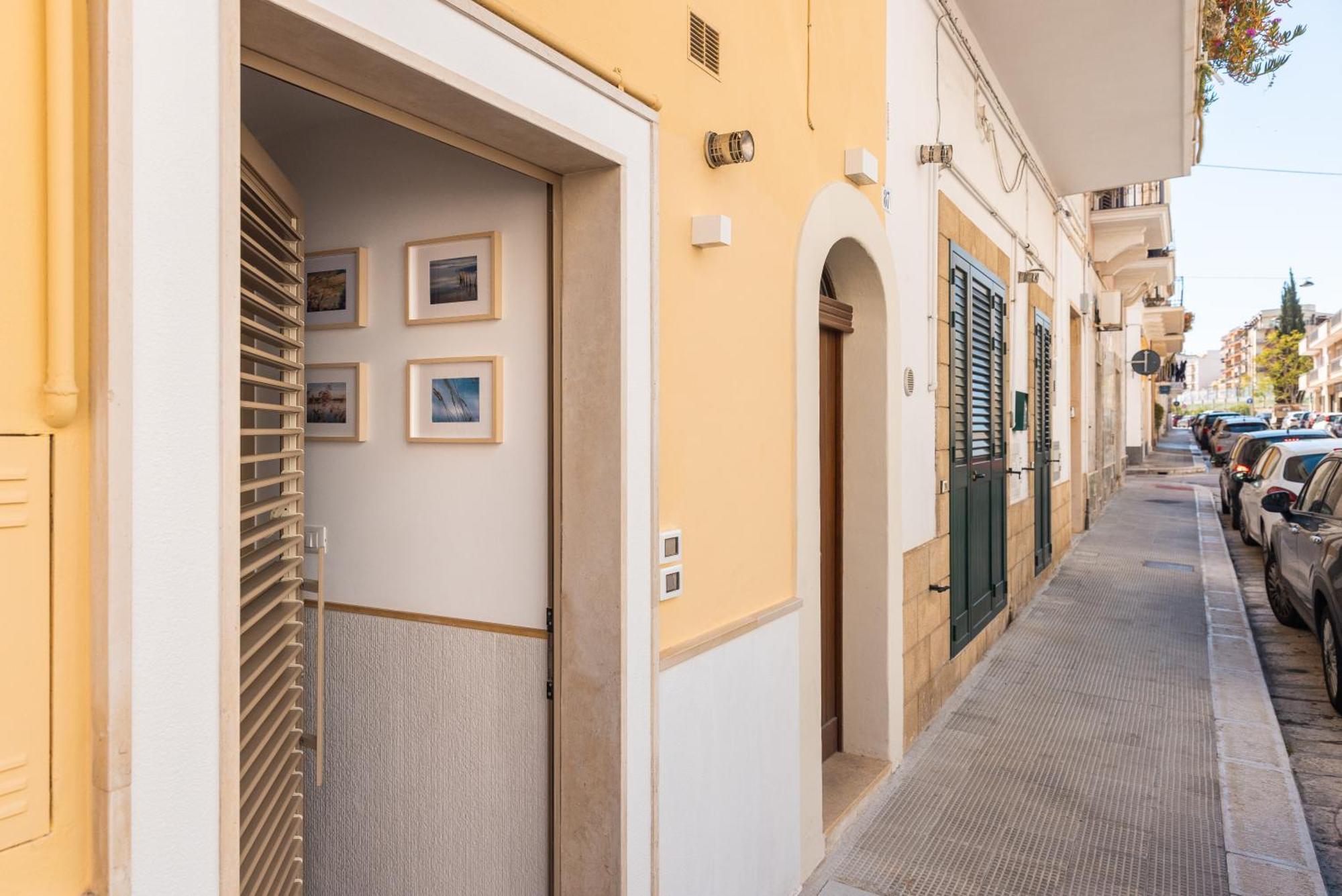 Loft Regina Minor Apartment Monopoli Bagian luar foto